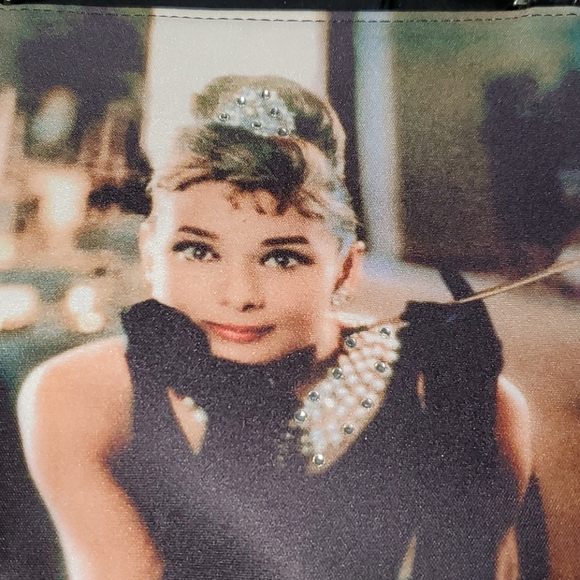 Breakfast at Tiffany's rhinestone purse - Picture 11 of 11